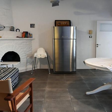 The Charming Beach House, Ideal For 4 To 5 People Ioulis Bagian luar foto