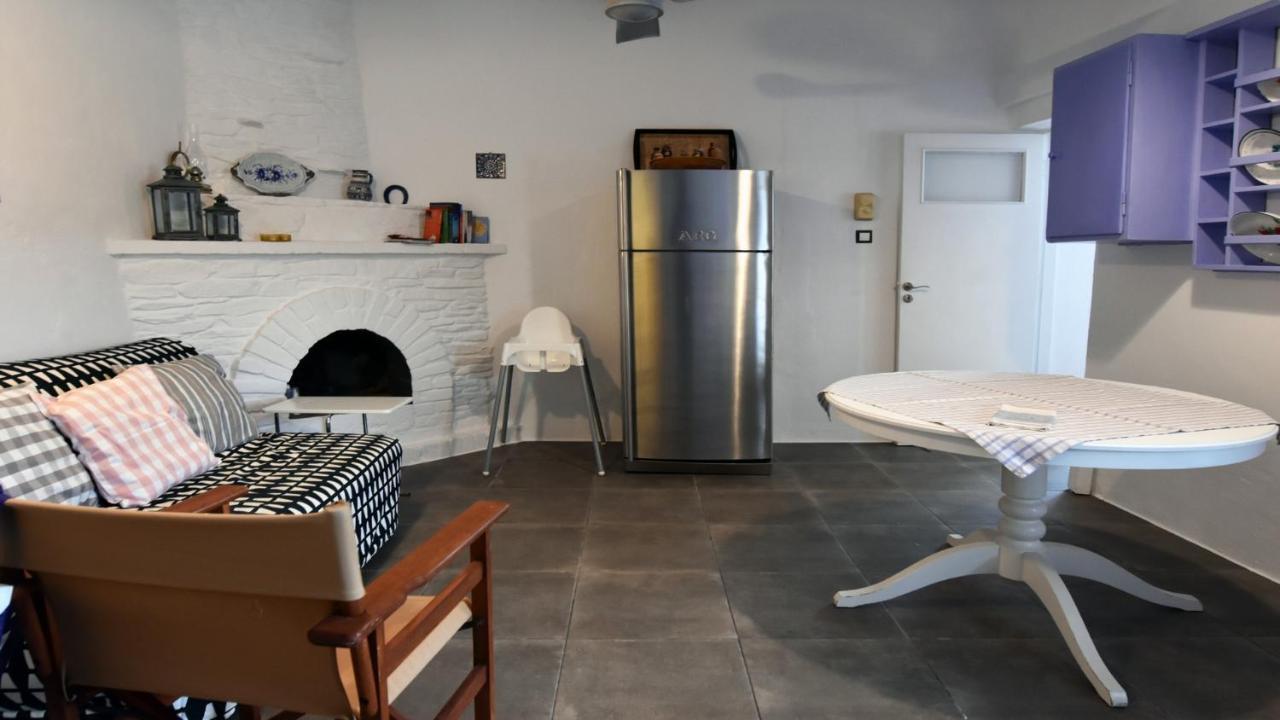 The Charming Beach House, Ideal For 4 To 5 People Ioulis Bagian luar foto