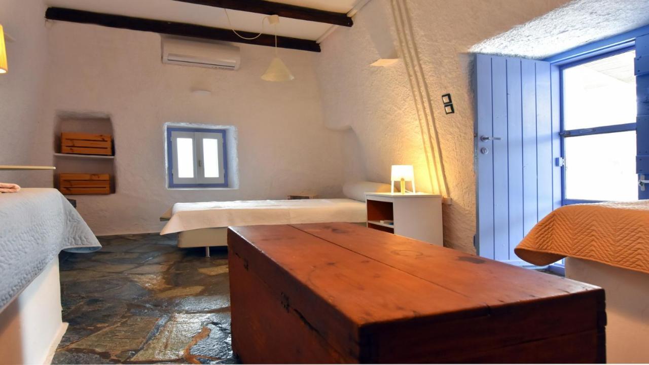 The Charming Beach House, Ideal For 4 To 5 People Ioulis Bagian luar foto